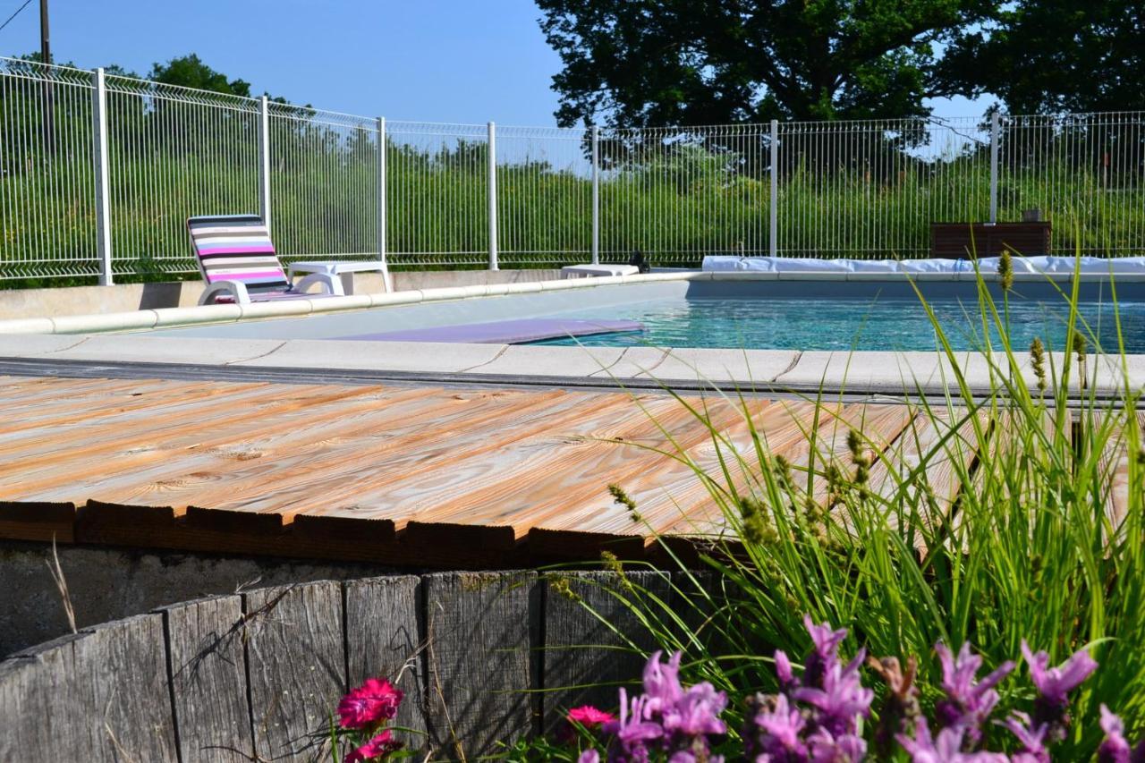 Couanac Gite Familial A La Campagne Avec Piscine Cayriech Eksteriør billede